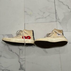 Comme des Garçons play off converse